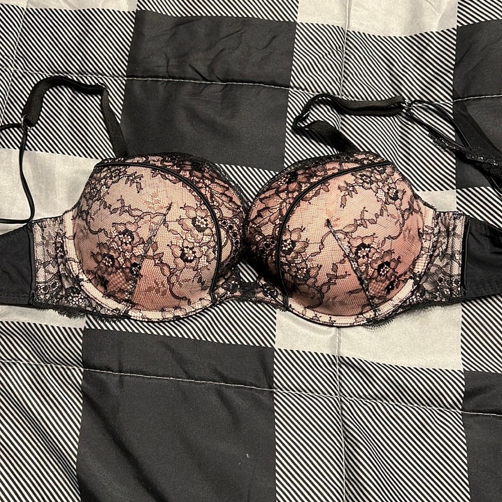 Victoria’s Secret push up bra
